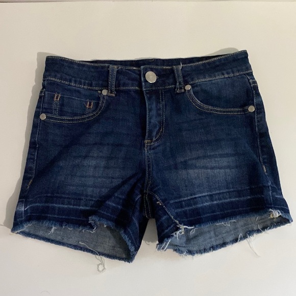 HARPER raw hem denim shorts fun and adorable size 25 EUC - Picture 1 of 9